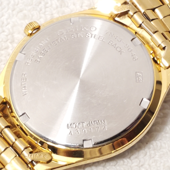 Vintage Seiko Men's Gold Tone Day Date Quartz Watch One Jewel Stainless Steel - Picture 10 of 12
